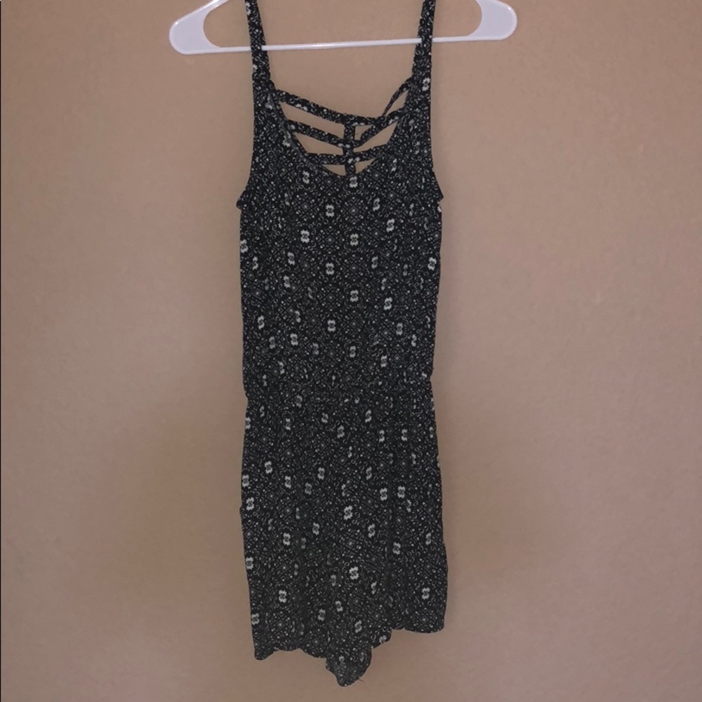 TARGET XHILARATION BLACK AND WHITE ROMPER